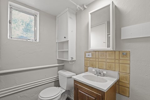Floor plan for 4 beds, 2 baths, 2039 sqft